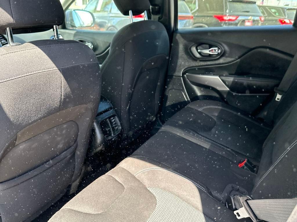 used 2021 Jeep Cherokee car, priced at $16,766