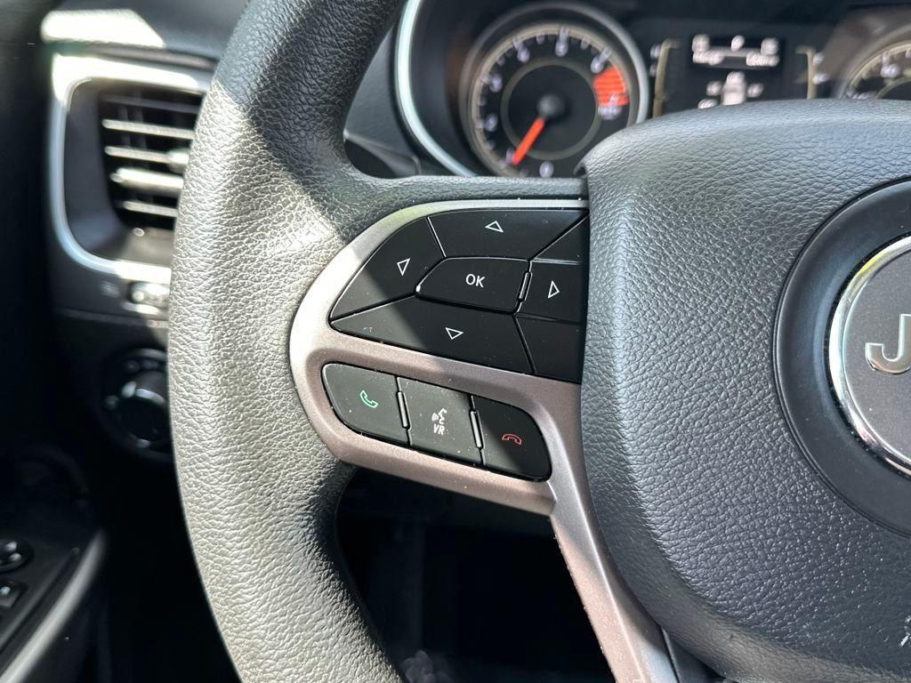 used 2021 Jeep Cherokee car, priced at $16,766