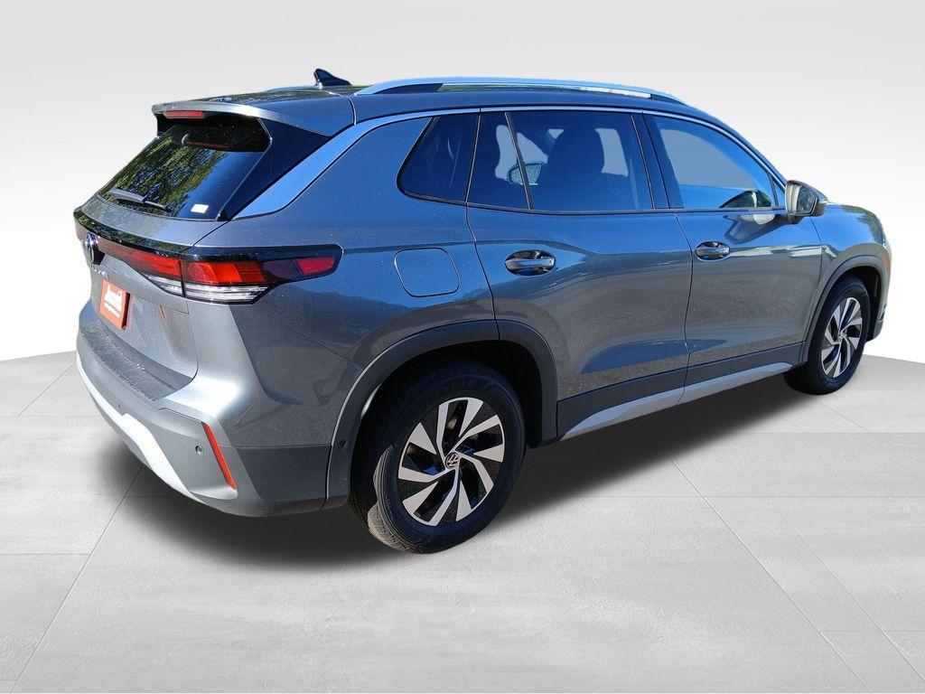 new 2025 Volkswagen Tiguan car, priced at $28,646