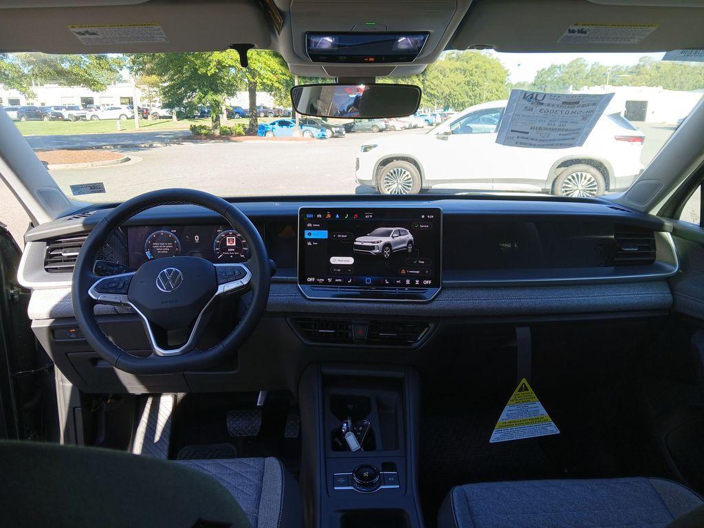 new 2025 Volkswagen Tiguan car, priced at $28,646