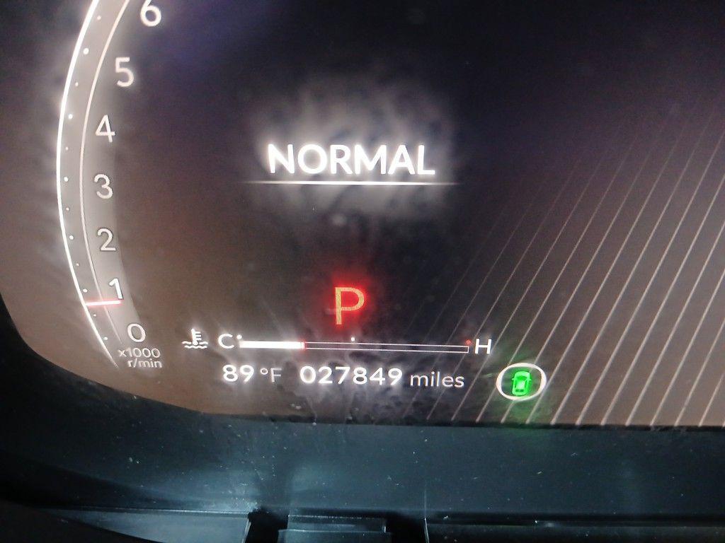 used 2022 Acura MDX car, priced at $43,330