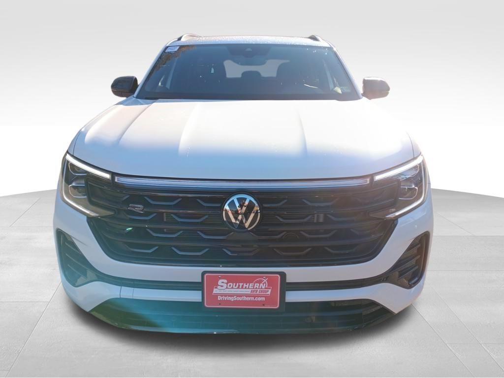 new 2025 Volkswagen Atlas Cross Sport car, priced at $49,300