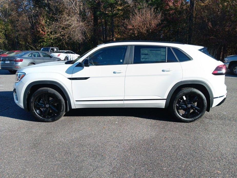 new 2025 Volkswagen Atlas Cross Sport car, priced at $50,300