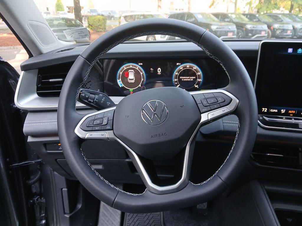 new 2025 Volkswagen Tiguan car, priced at $31,766