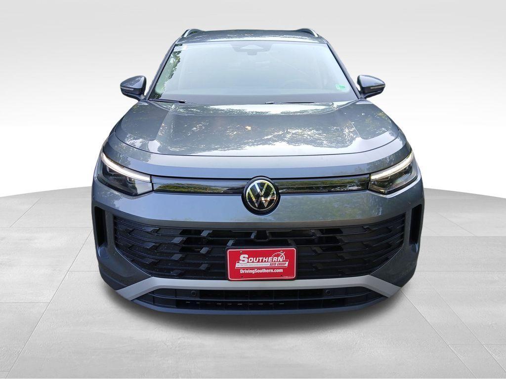 new 2025 Volkswagen Tiguan car, priced at $31,766