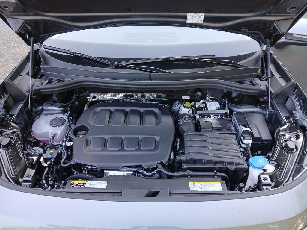 new 2025 Volkswagen Tiguan car, priced at $31,766