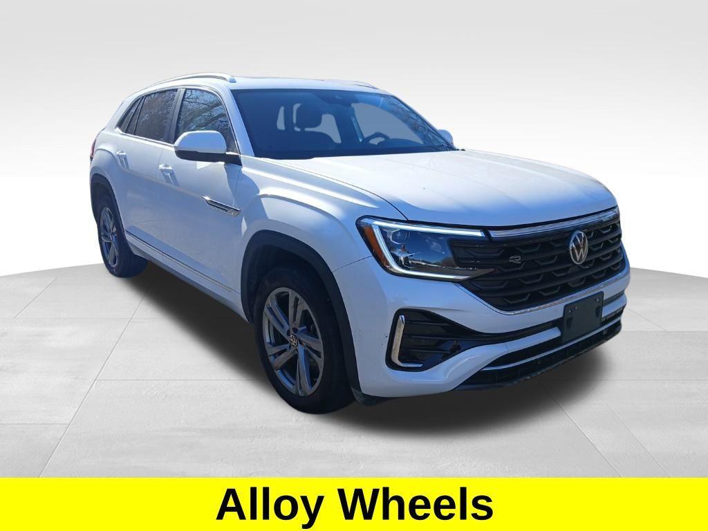 used 2024 Volkswagen Atlas Cross Sport car, priced at $37,206