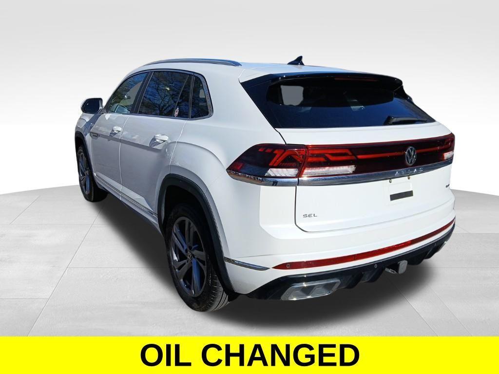 used 2024 Volkswagen Atlas Cross Sport car, priced at $37,206