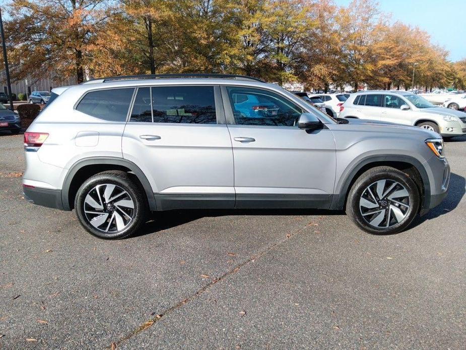 new 2025 Volkswagen Atlas car, priced at $44,700