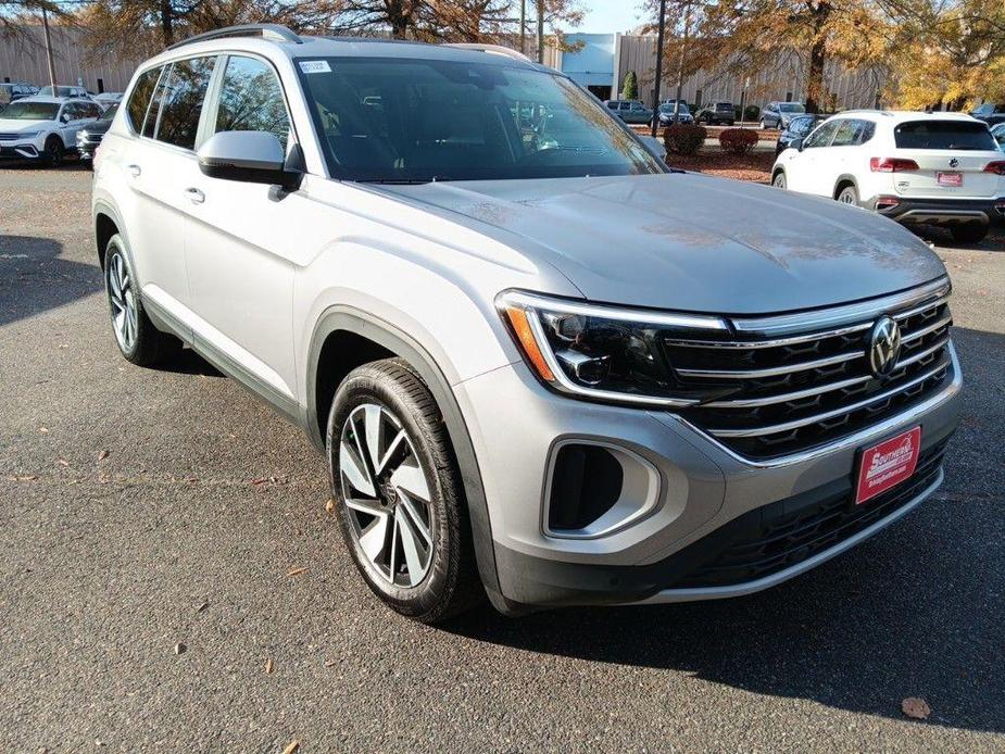 new 2025 Volkswagen Atlas car, priced at $44,700