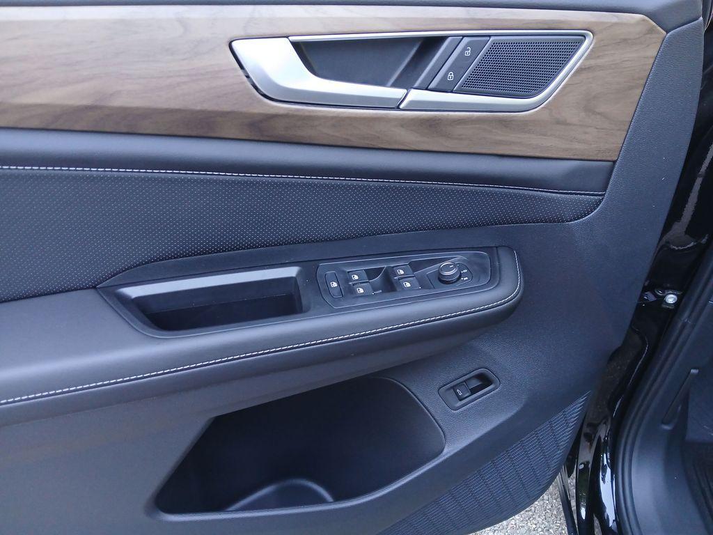 new 2026 Volkswagen Atlas car, priced at $46,635