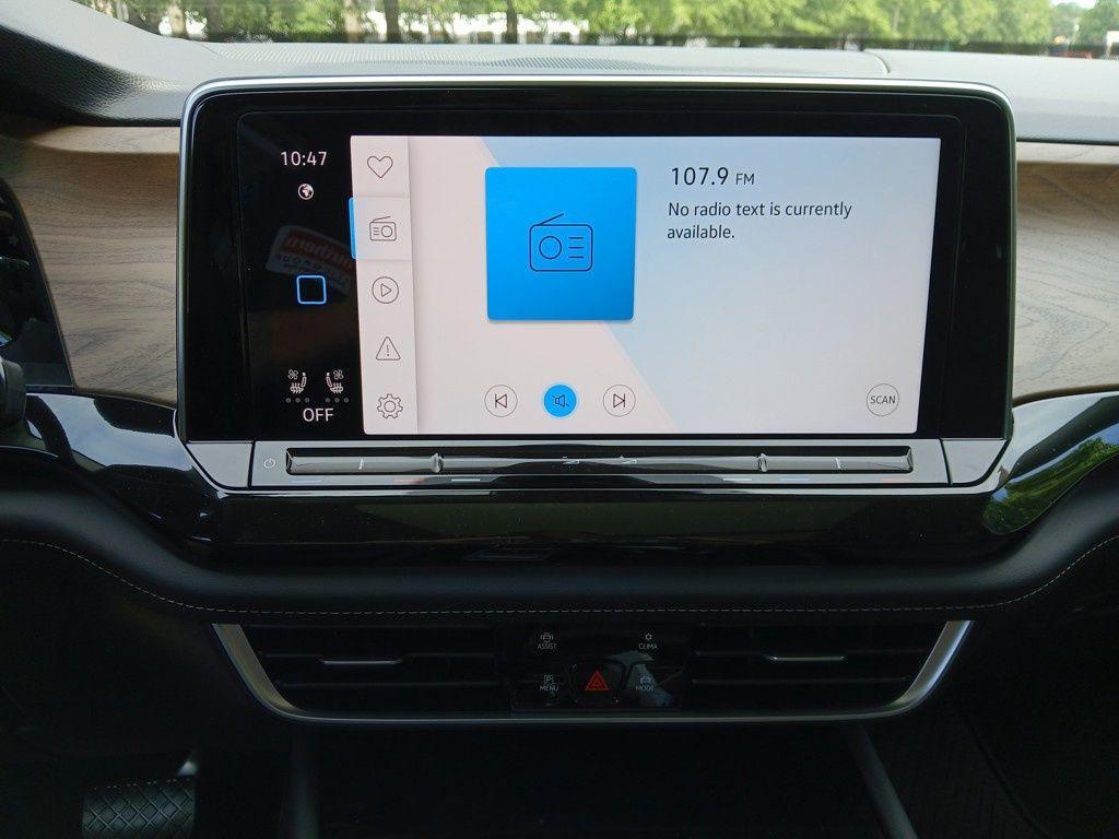 new 2025 Volkswagen Atlas car, priced at $43,487