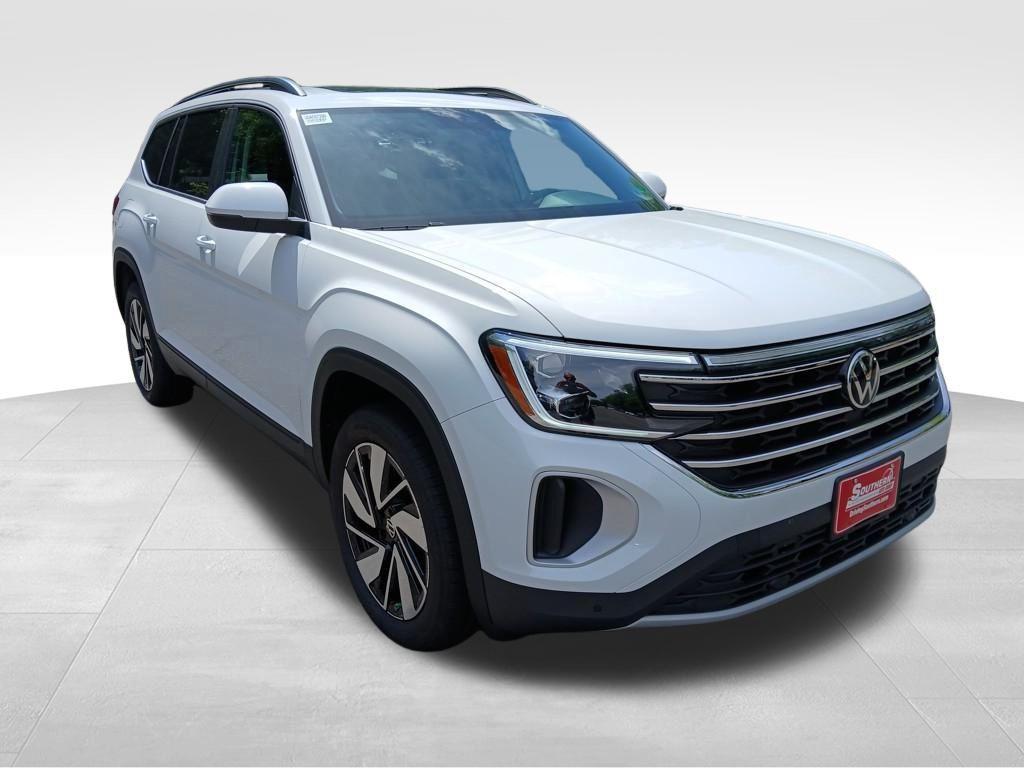 new 2025 Volkswagen Atlas car, priced at $43,487