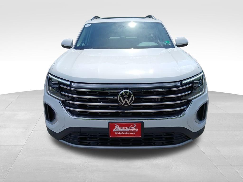 new 2025 Volkswagen Atlas car, priced at $43,487