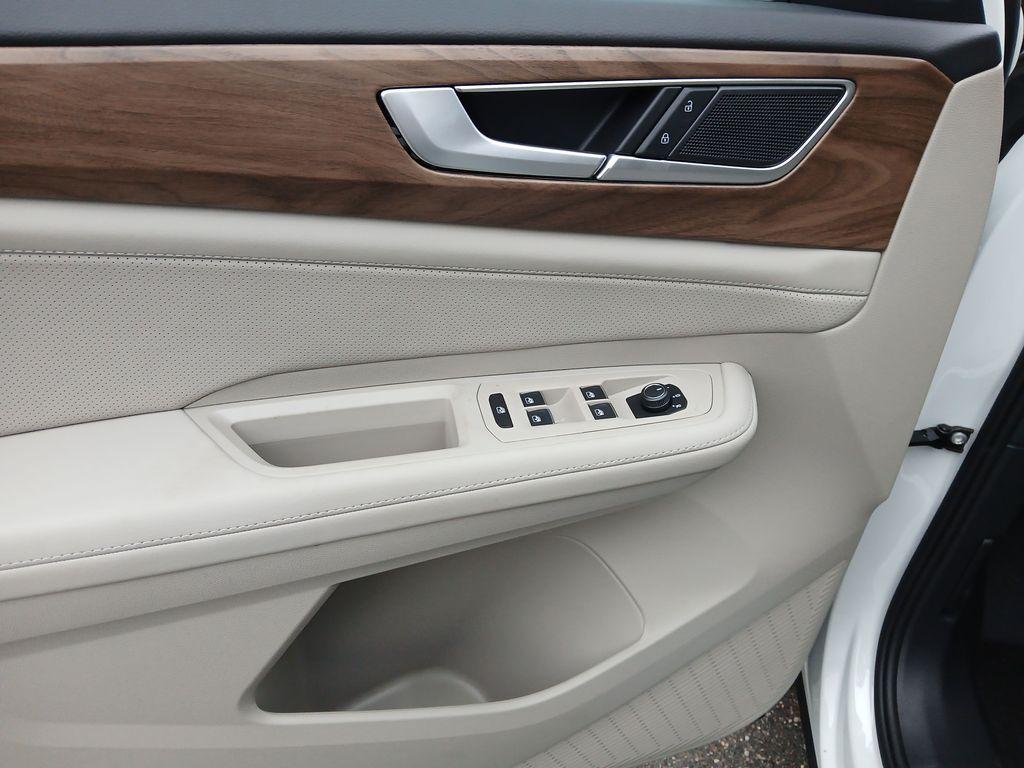 new 2026 Volkswagen Atlas car, priced at $42,389