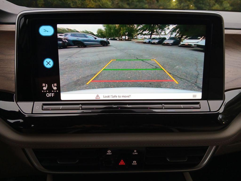 new 2026 Volkswagen Atlas car, priced at $42,389