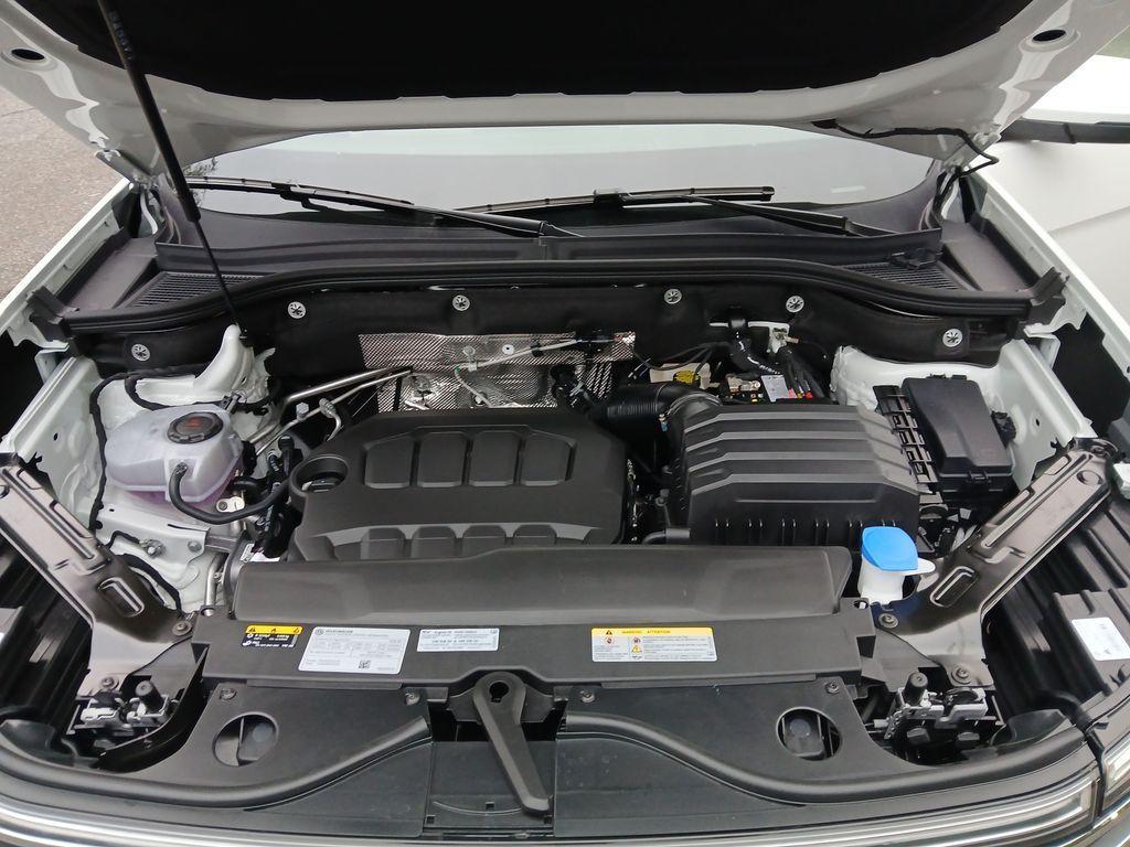 new 2026 Volkswagen Atlas car, priced at $42,389