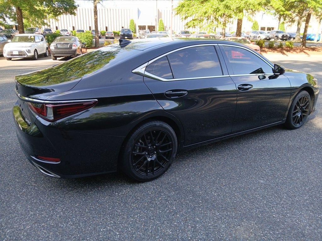 used 2019 Lexus ES 350 car, priced at $30,995