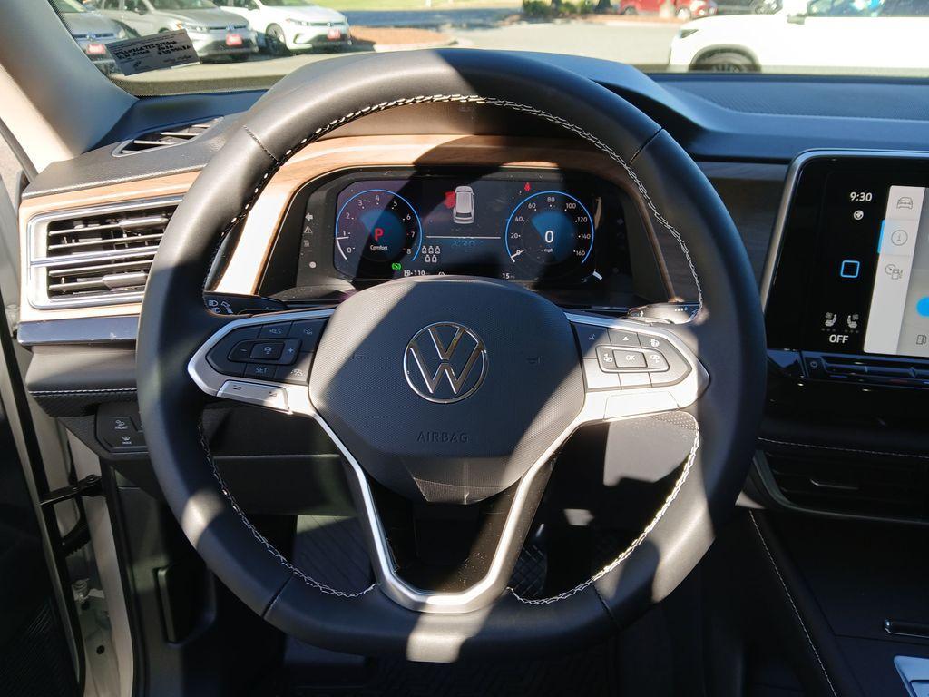 new 2026 Volkswagen Atlas car, priced at $39,526