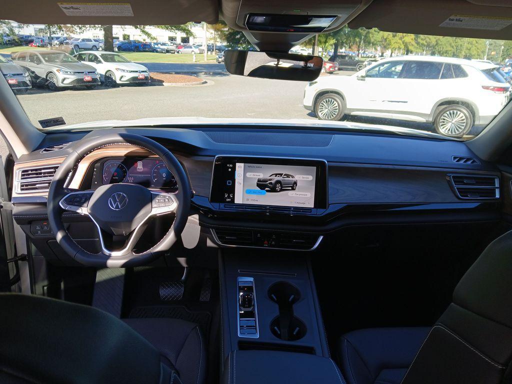 new 2026 Volkswagen Atlas car, priced at $39,526