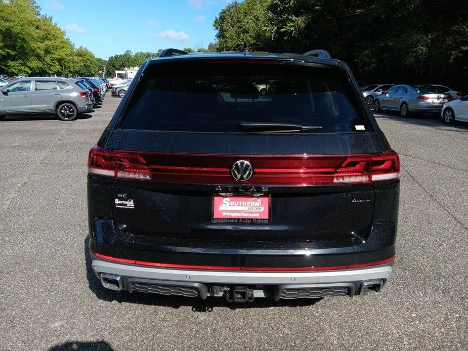 new 2024 Volkswagen Atlas car, priced at $43,603