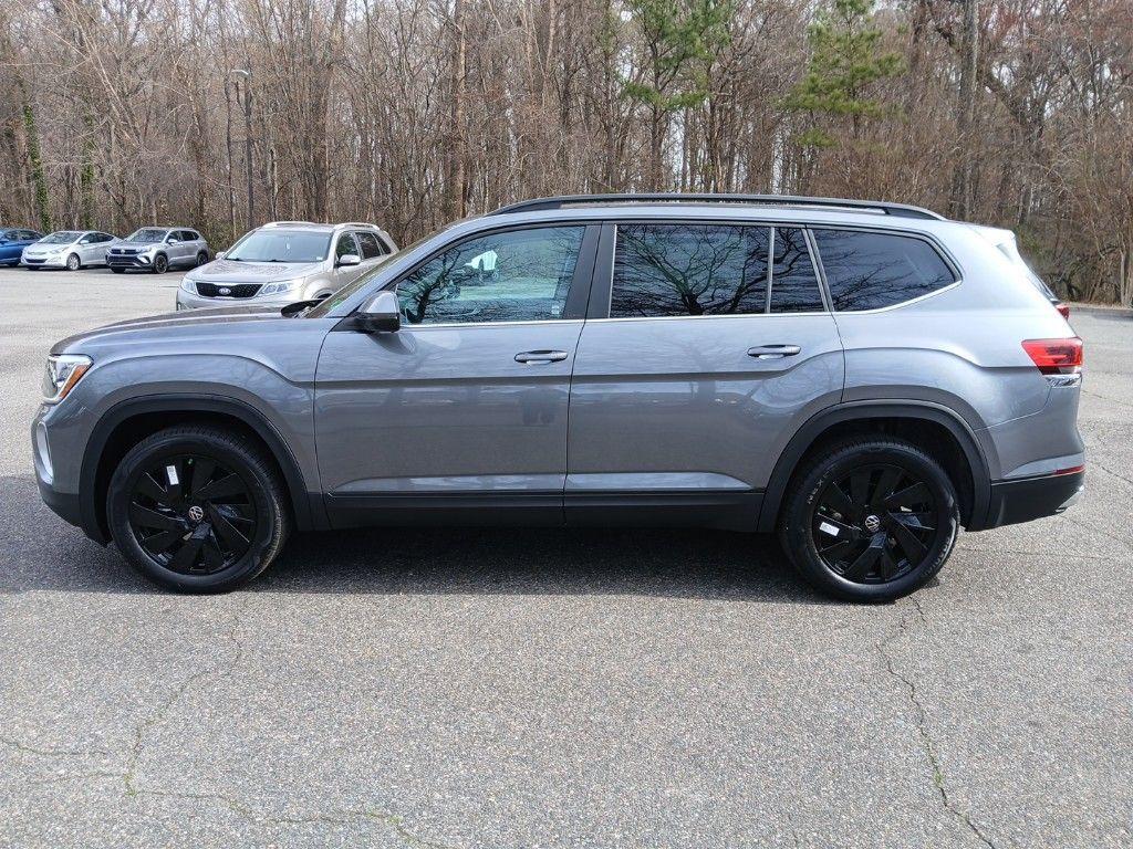 new 2025 Volkswagen Atlas car, priced at $44,180
