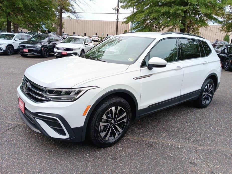 new 2024 Volkswagen Tiguan car, priced at $27,775