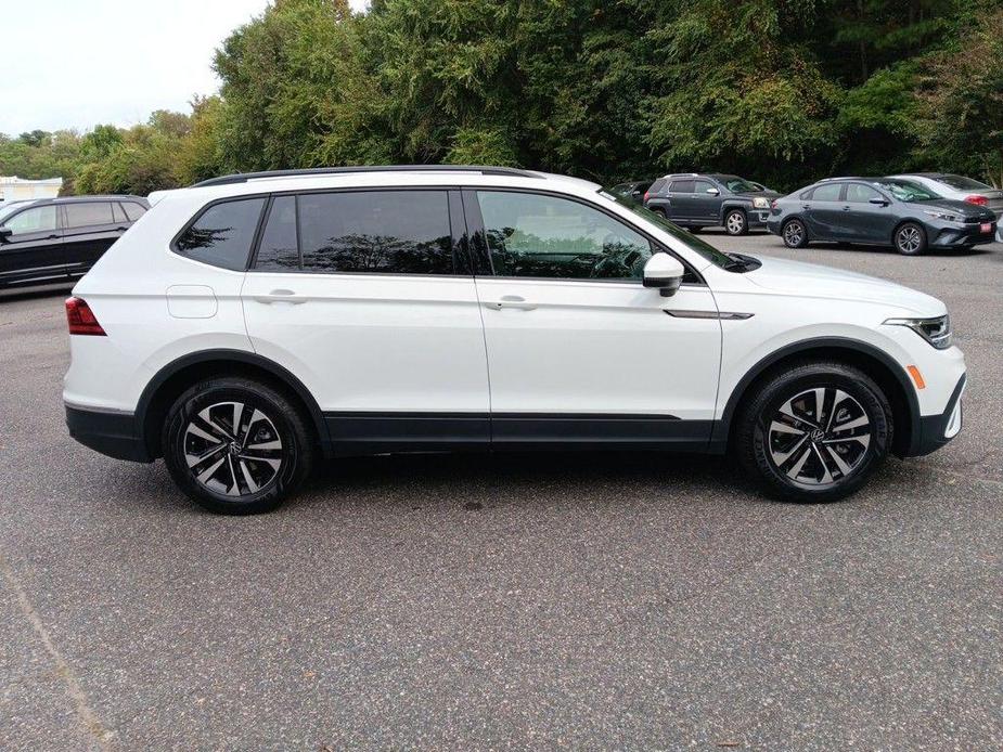 new 2024 Volkswagen Tiguan car, priced at $27,775