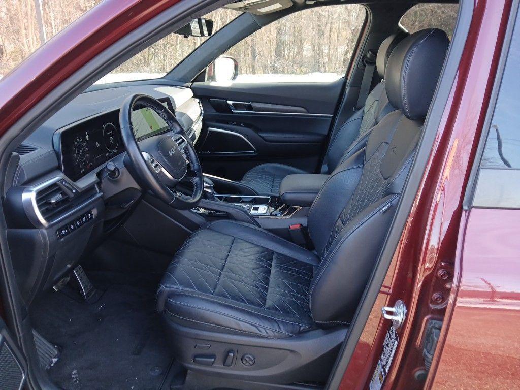 used 2023 Kia Telluride car, priced at $42,000