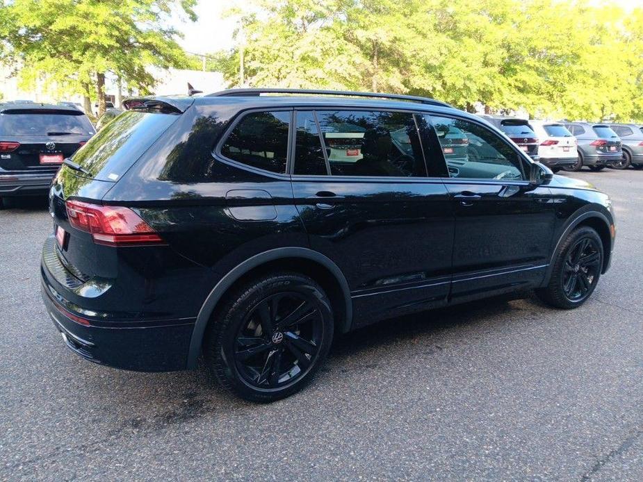 new 2024 Volkswagen Tiguan car, priced at $33,442