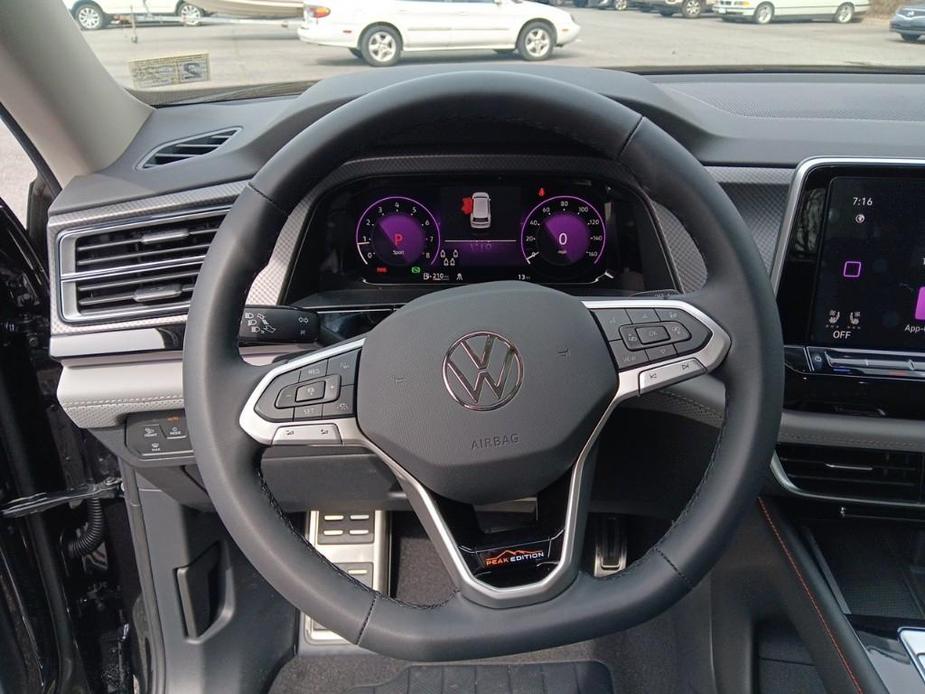 new 2024 Volkswagen Atlas car, priced at $49,390