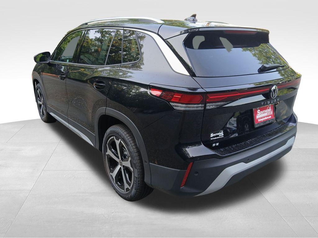 new 2025 Volkswagen Tiguan car, priced at $32,884