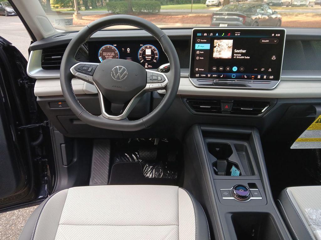 new 2025 Volkswagen Tiguan car, priced at $32,884