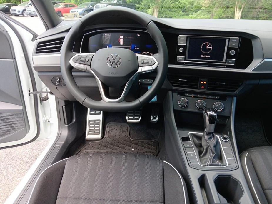 new 2024 Volkswagen Jetta car, priced at $23,303