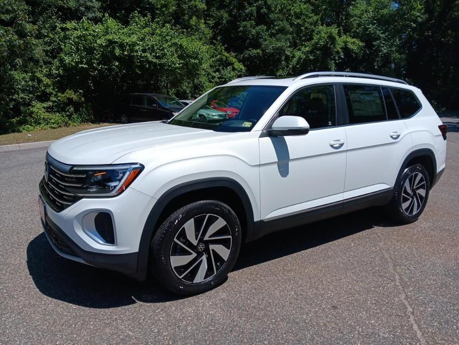 new 2024 Volkswagen Atlas car, priced at $47,622