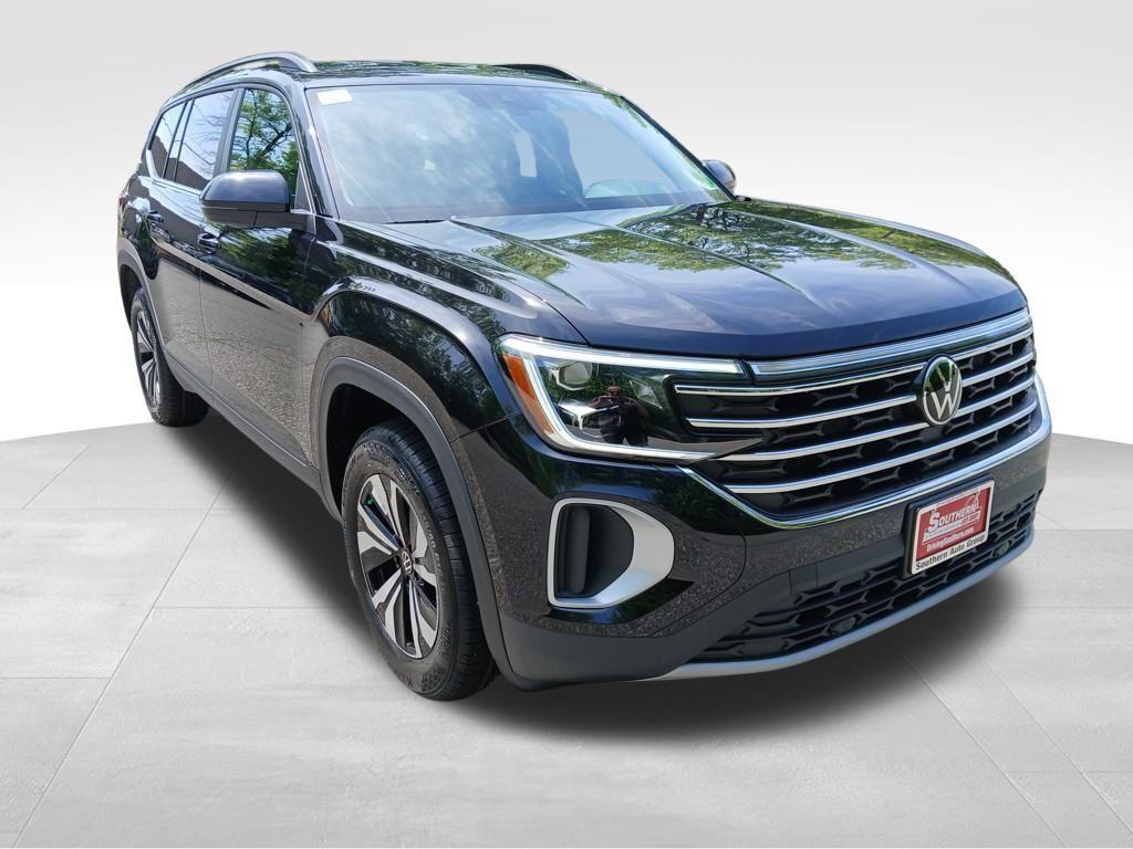 new 2025 Volkswagen Atlas car, priced at $39,363