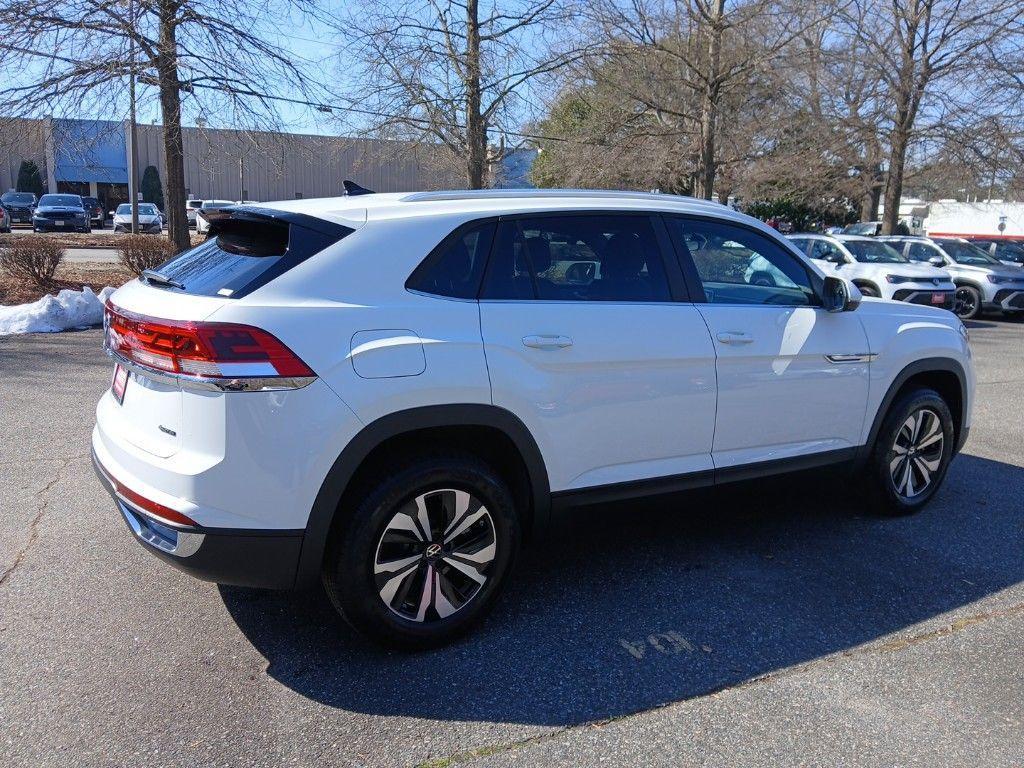 new 2025 Volkswagen Atlas Cross Sport car, priced at $37,764