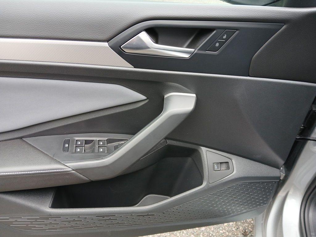 new 2025 Volkswagen Jetta car, priced at $27,152