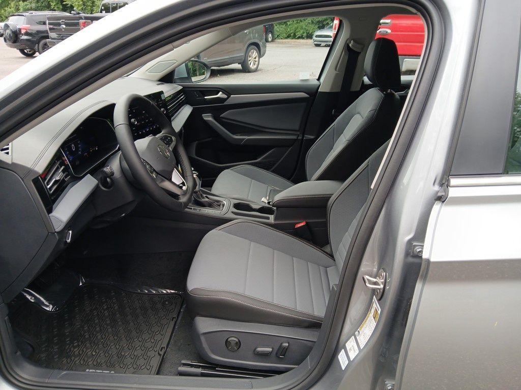 new 2025 Volkswagen Jetta car, priced at $27,152