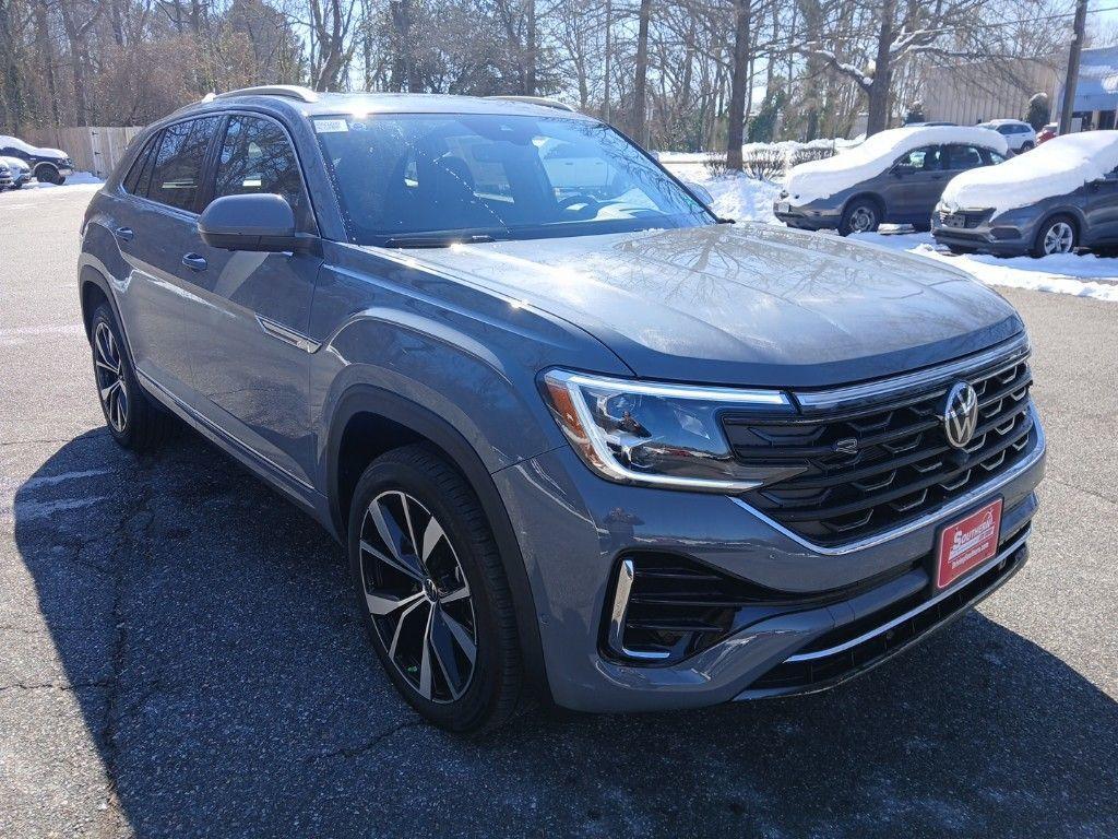 new 2025 Volkswagen Atlas Cross Sport car, priced at $51,629