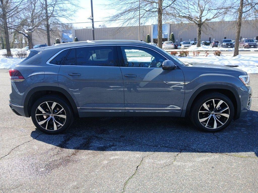 new 2025 Volkswagen Atlas Cross Sport car, priced at $51,629