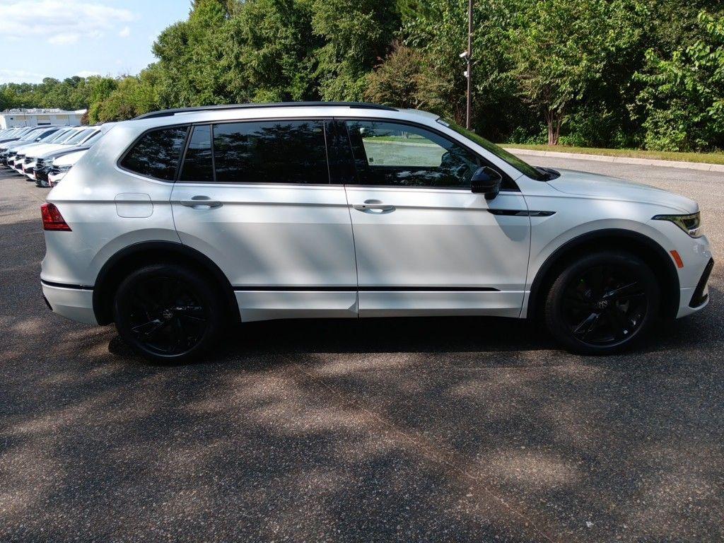 new 2024 Volkswagen Tiguan car, priced at $33,768