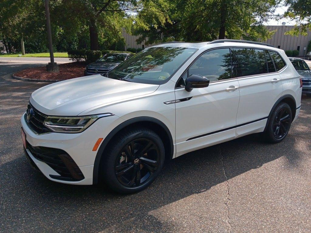 new 2024 Volkswagen Tiguan car, priced at $33,768