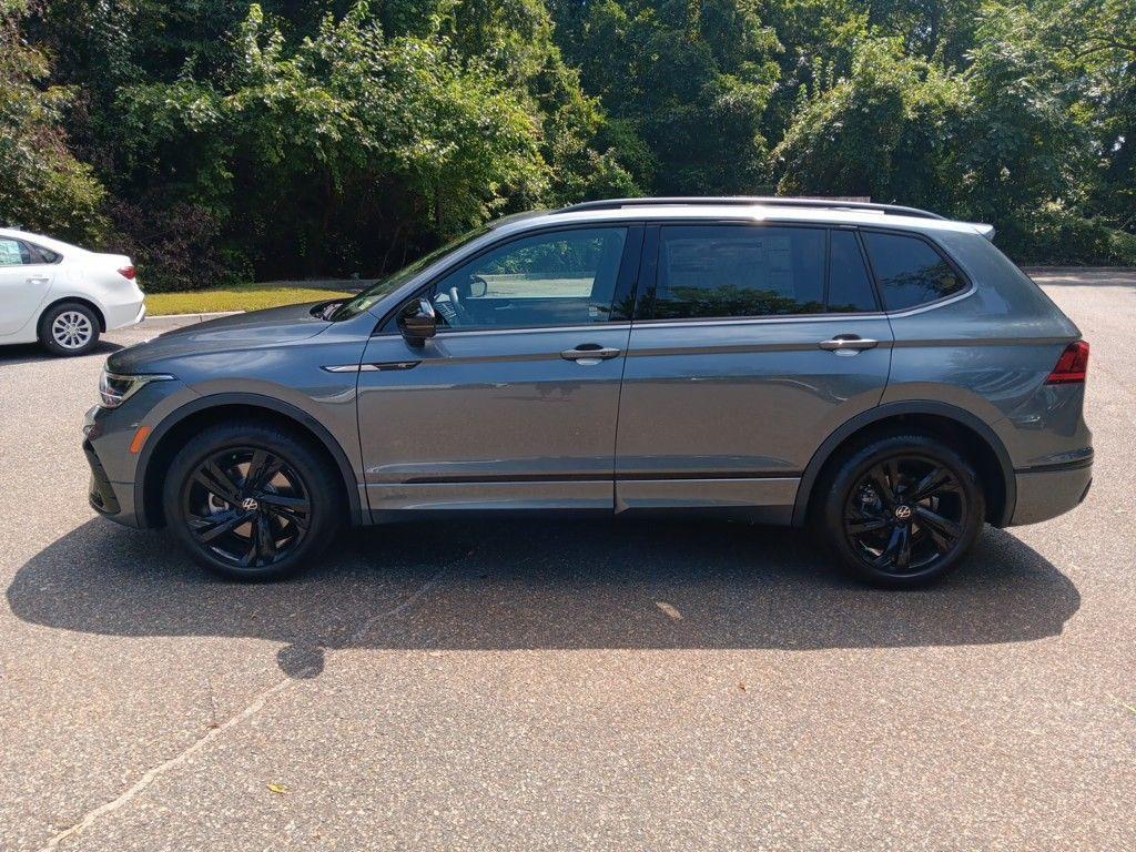 new 2024 Volkswagen Tiguan car, priced at $33,389