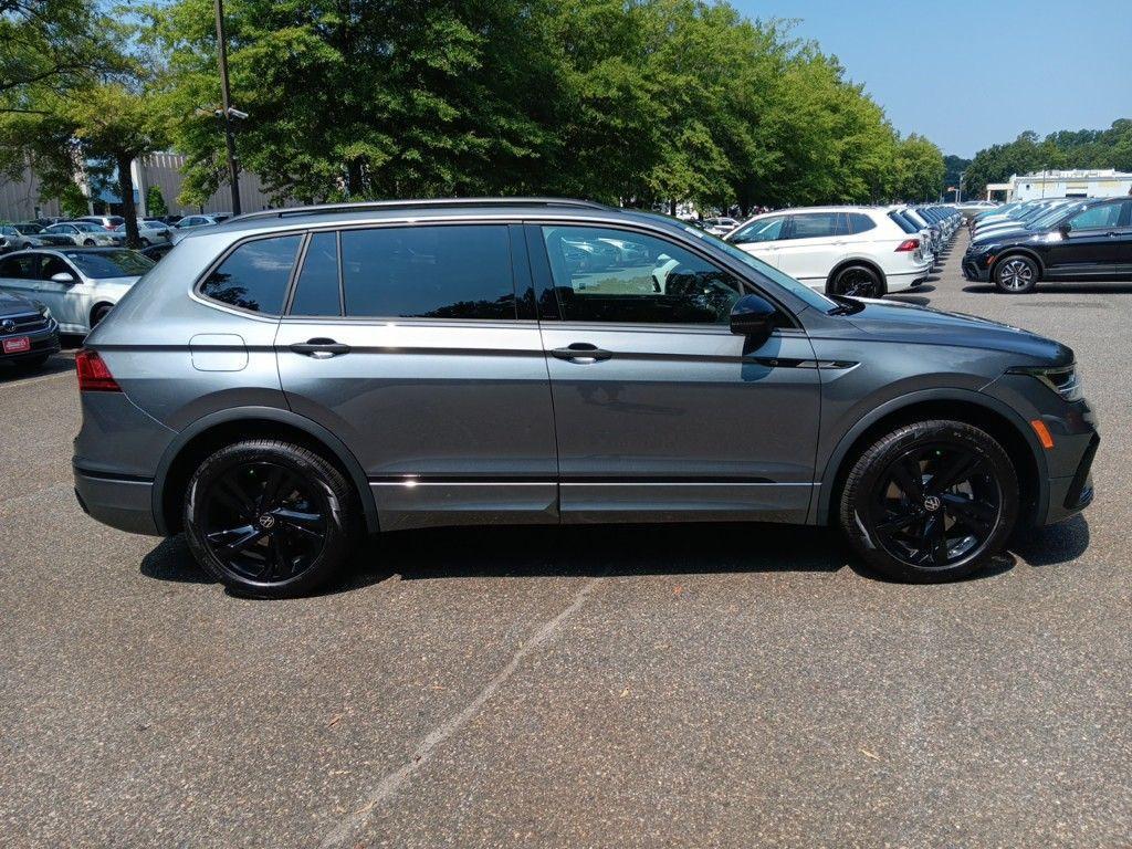 new 2024 Volkswagen Tiguan car, priced at $33,389