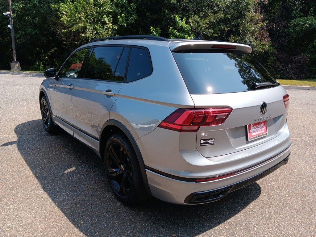 new 2024 Volkswagen Tiguan car, priced at $33,389