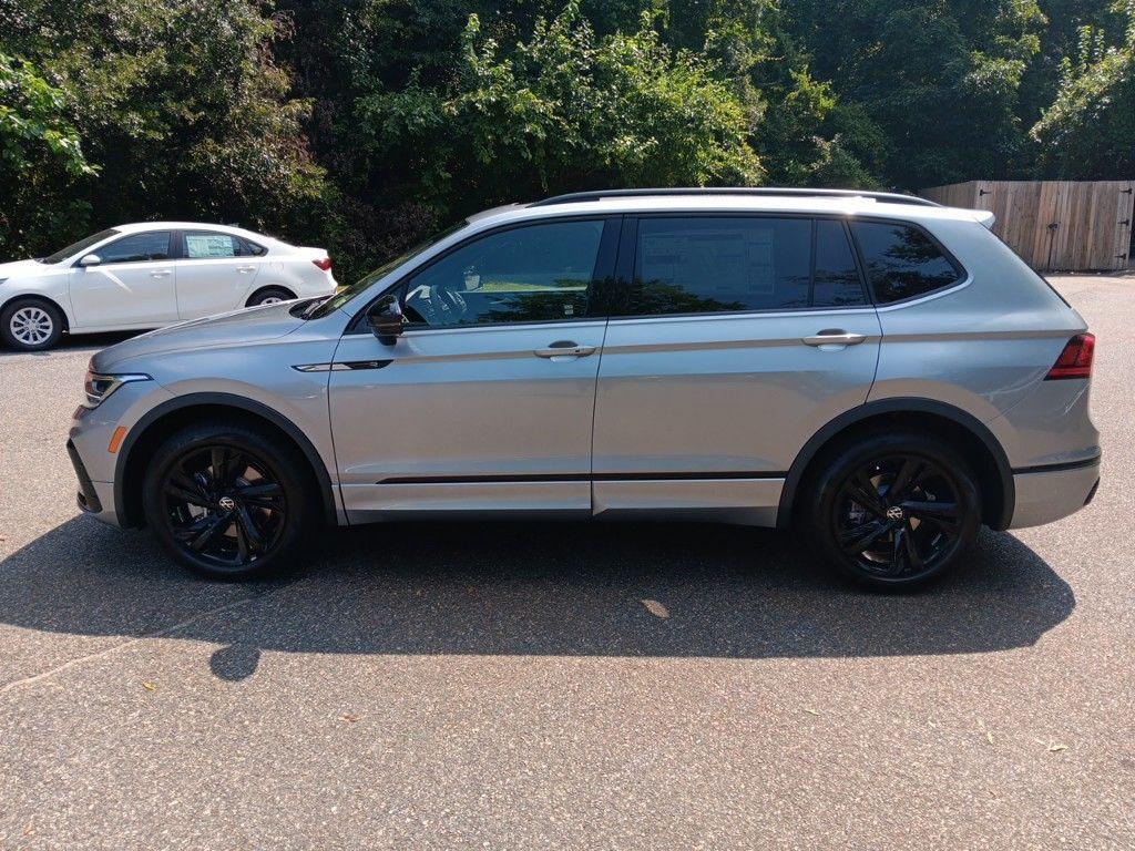 new 2024 Volkswagen Tiguan car, priced at $33,389