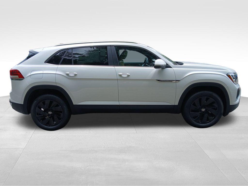 new 2026 Volkswagen Atlas Cross Sport car, priced at $48,132