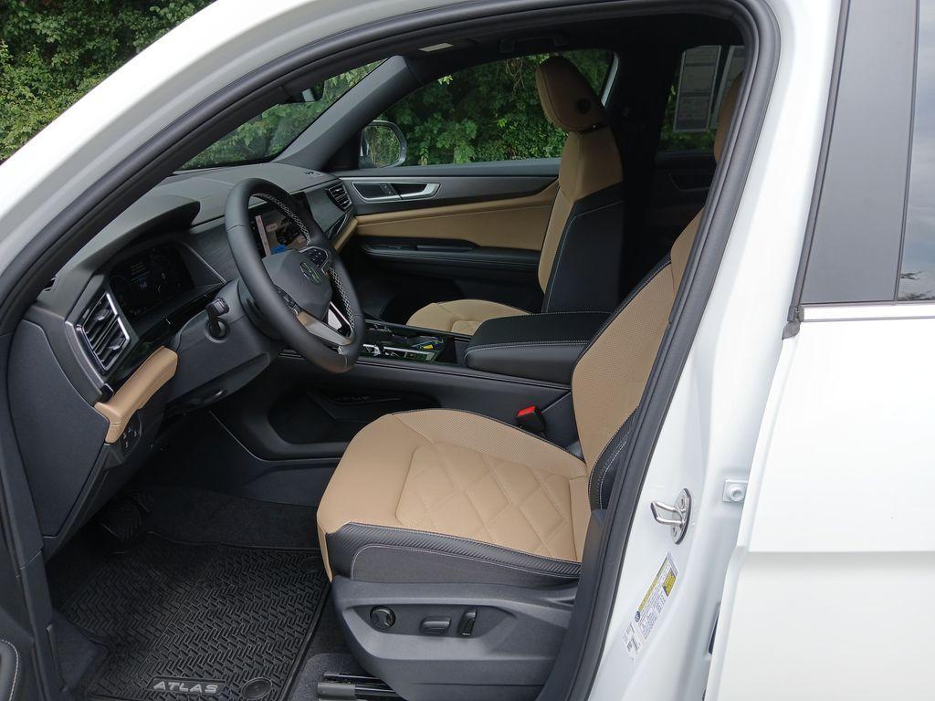 new 2026 Volkswagen Atlas Cross Sport car, priced at $48,132