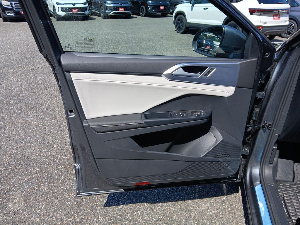 new 2025 Volkswagen Taos car, priced at $27,807